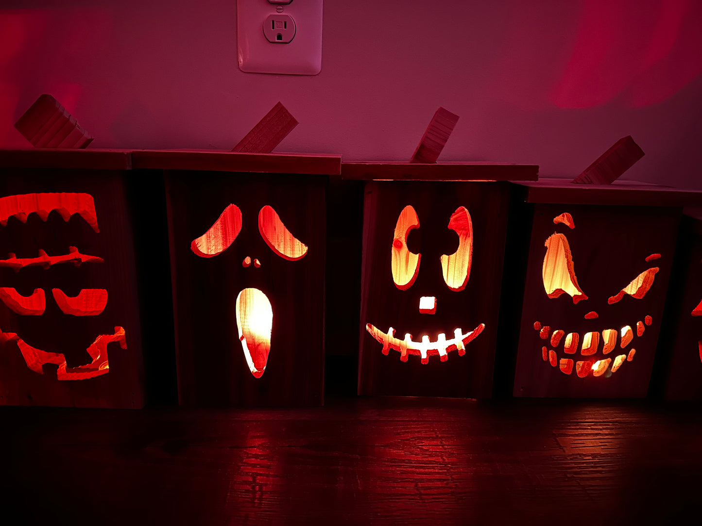 Smile Pumpkin Cedar Lantern