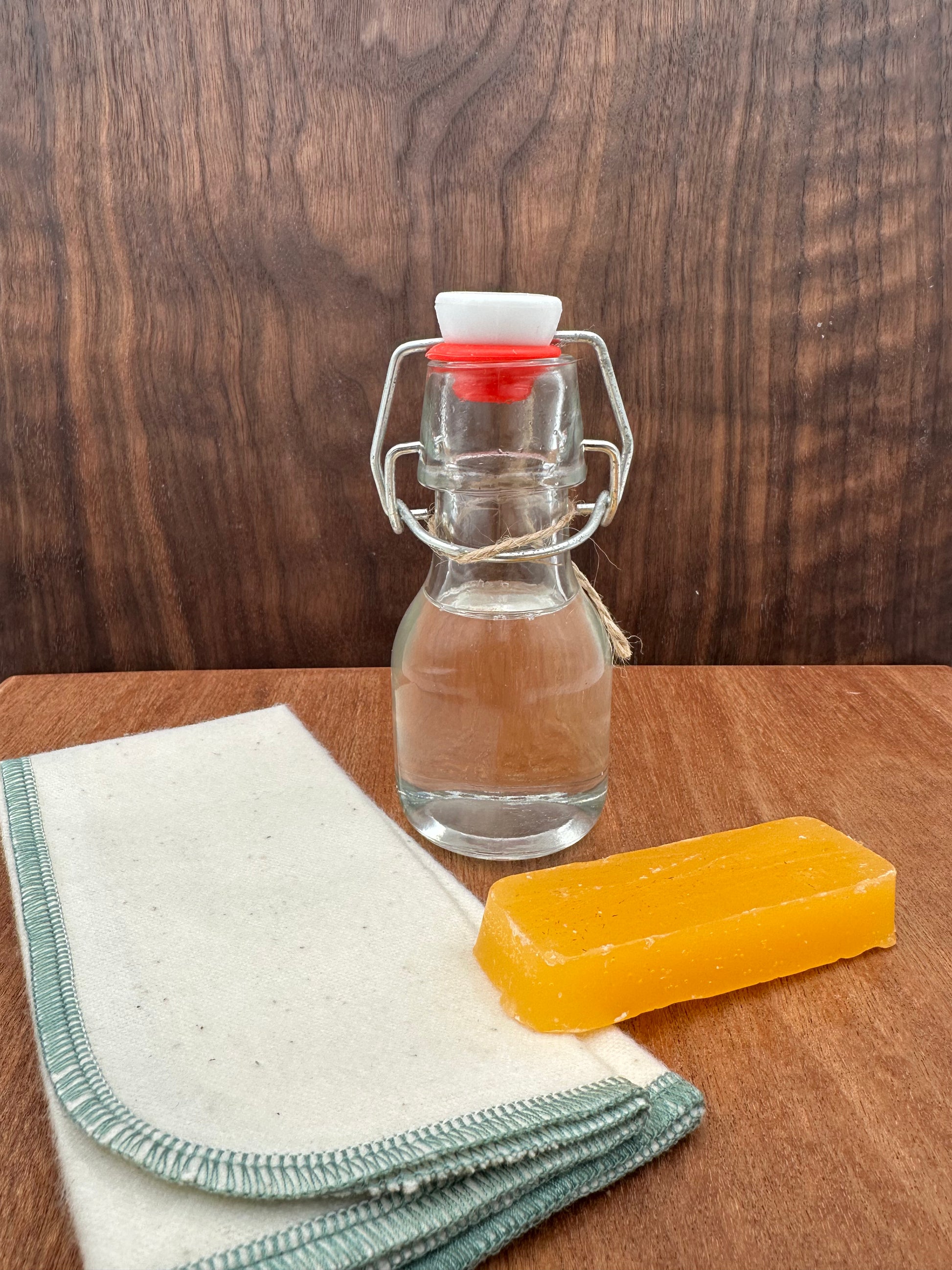 MADWOOD Pure Board Care Kit — organic beeswax and coconut oil for wood cutting boards